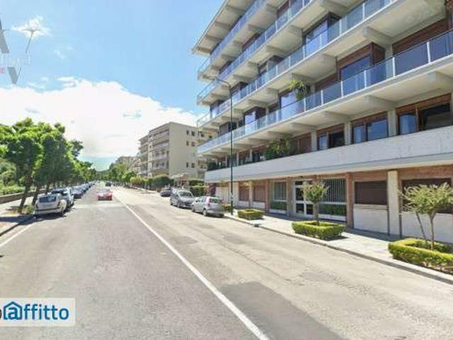 Appartamento in affitto a Municipalità 1, Campania