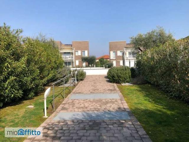 Appartamento in affitto a Desenzano Del Garda, Lombardia