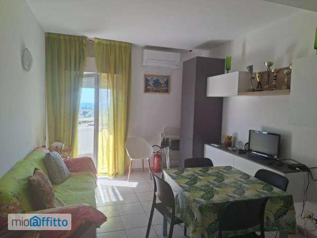 Appartamento in affitto a Marche, Macerata