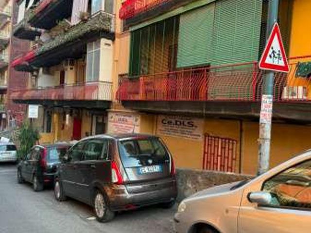 Appartamento in affitto a Astroni, Pianura