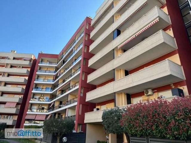Appartamento in affitto a Municipio Roma IX, Roma Capitale