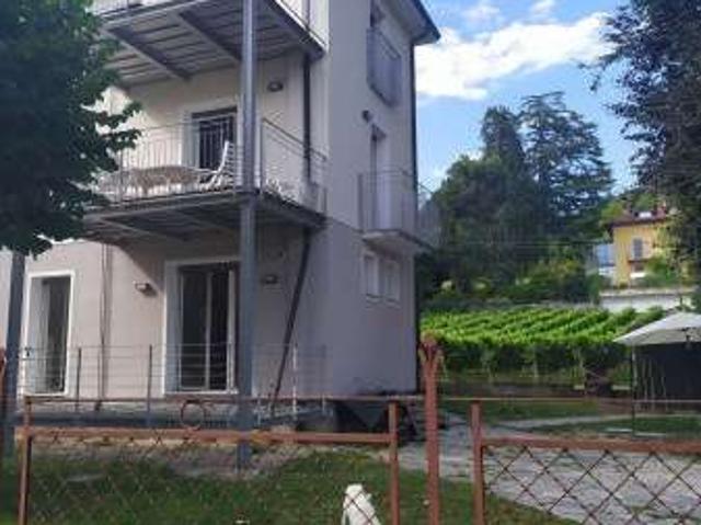 Appartamento in affitto a Velate, Varese