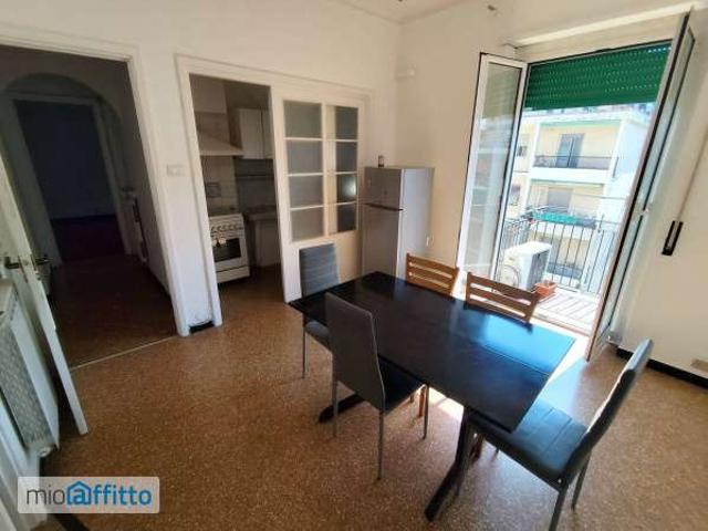 Appartamento in affitto a Centro Ovest, Serra Riccò