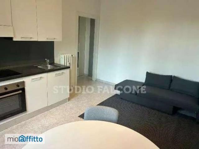 Appartamento in affitto a Municipio 6, Milano