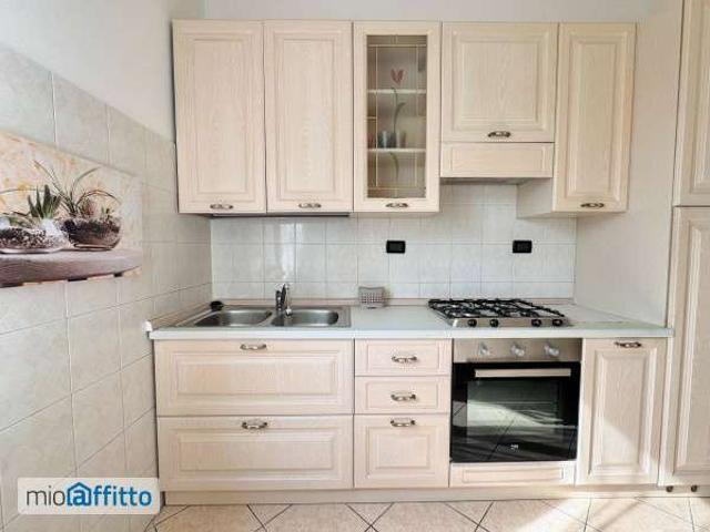 Appartamento in affitto a Desenzano Del Garda, Lombardia