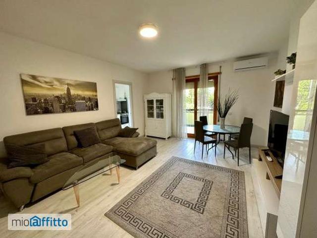 Appartamento in affitto a Mostacciano, Roma Capitale