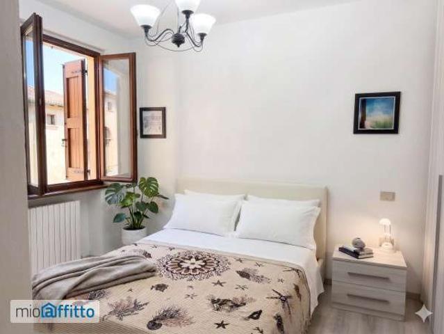 Appartamento in affitto a Centro storico, Marche
