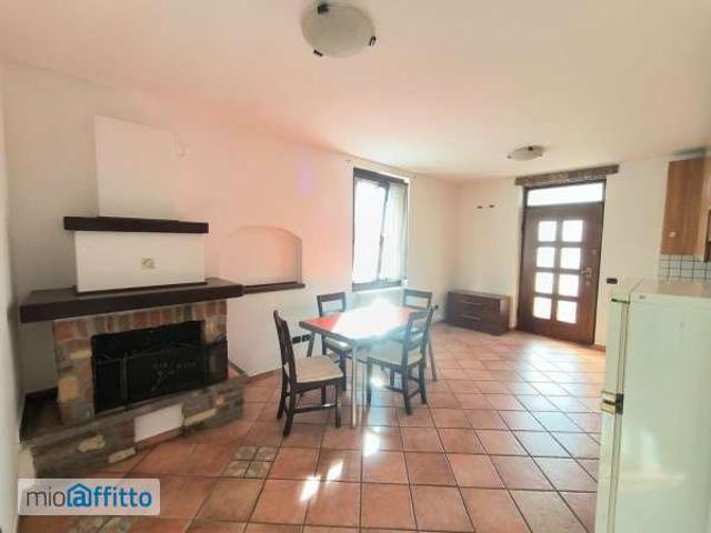 Appartamento in affitto a Fecchio, Cantù
