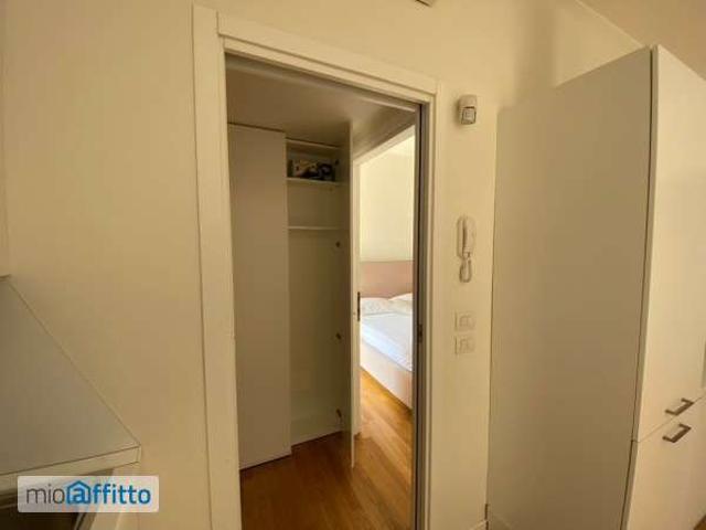 Appartamento in affitto a Municipio 8 di Milano, Milano