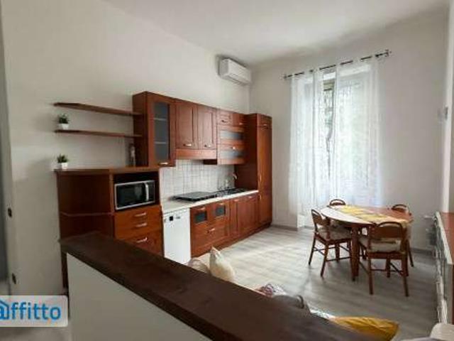 Appartamento in affitto a Municipio 7, Milano