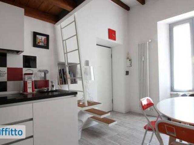 Appartamento in affitto a Municipio 1, Milano