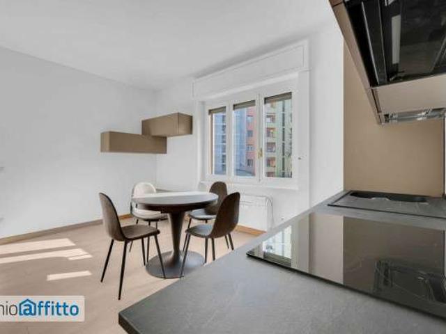 Appartamento in affitto a Municipio 8 di Milano, Milano