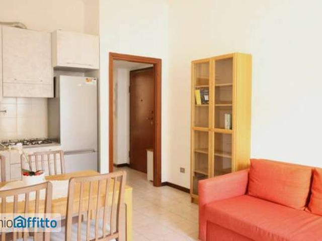 Appartamento in affitto a Municipio 7, Milano