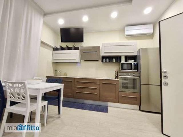 Appartamento in affitto a Municipio 7, Milano