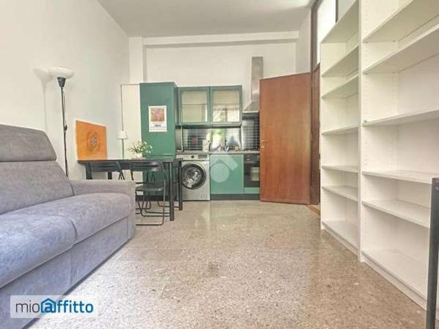 Appartamento in affitto a Municipio 7, Milano