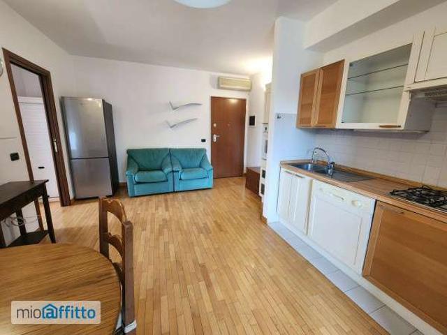Appartamento in affitto a Municipio 8 di Milano, Milano