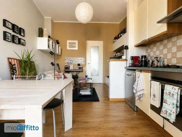 Appartamento in affitto a Municipio 7, Milano