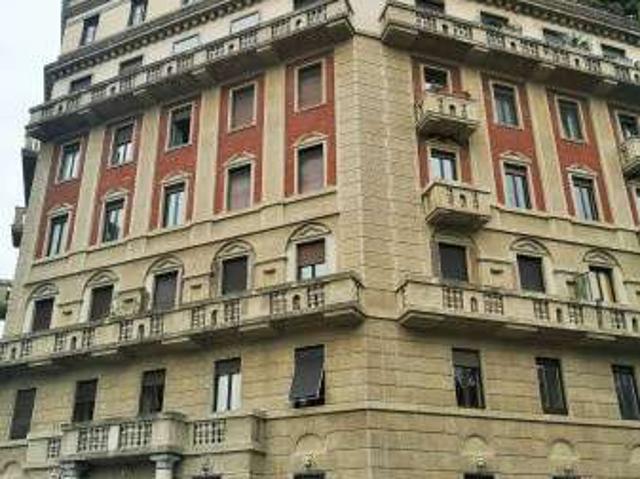 Appartamento in affitto a Municipio 8 di Milano, Milano