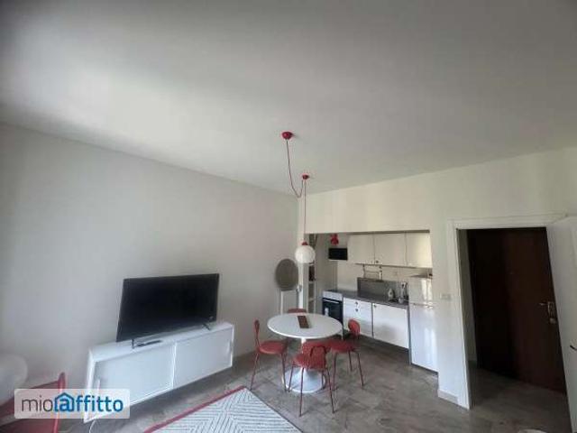 Appartamento in affitto a Municipio 8 di Milano, Milano