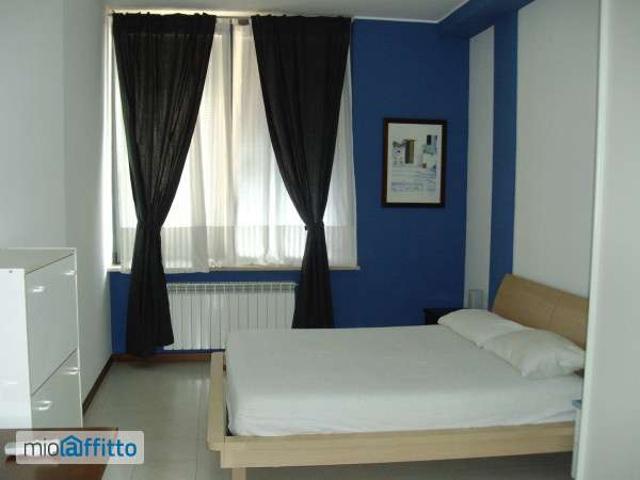 Appartamento in affitto a Municipio 4, Milano