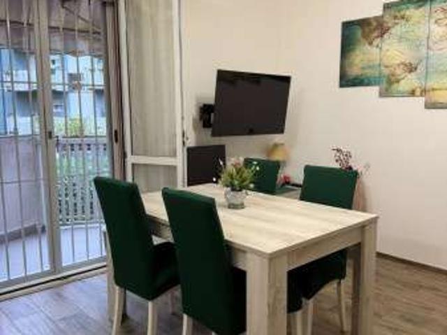 Appartamento in affitto a Municipio 4, Milano
