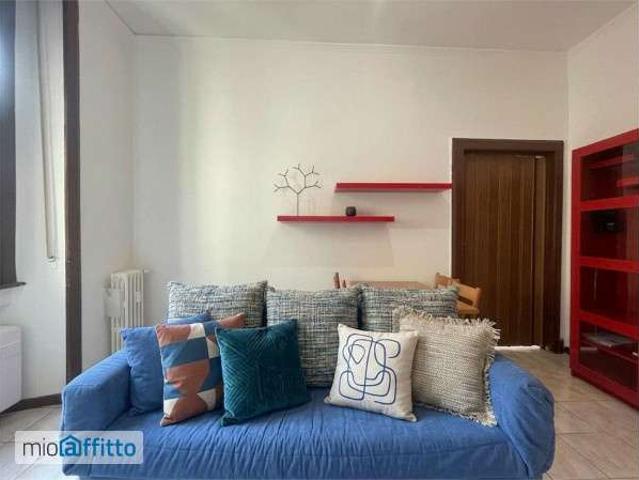 Appartamento in affitto a Municipio 4, Milano