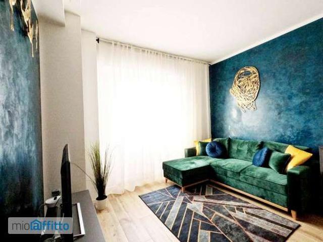 Appartamento in affitto a Municipio 4, Milano