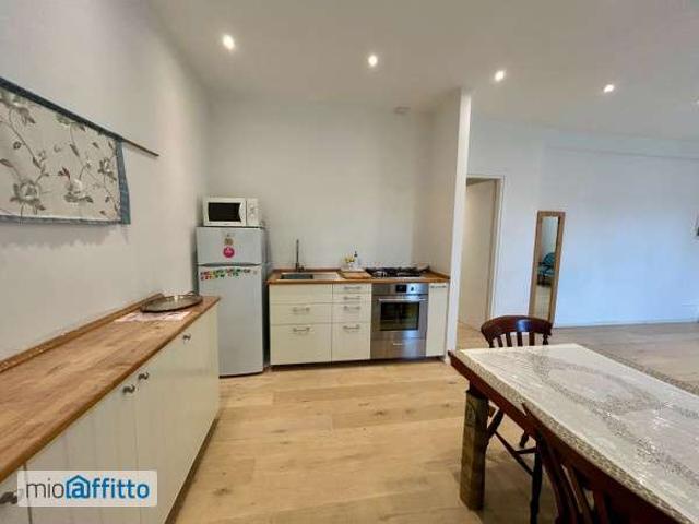 Appartamento in affitto a Municipio 4, Milano