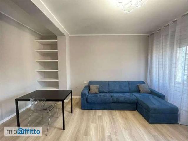 Appartamento in affitto a Municipio 5, Milano