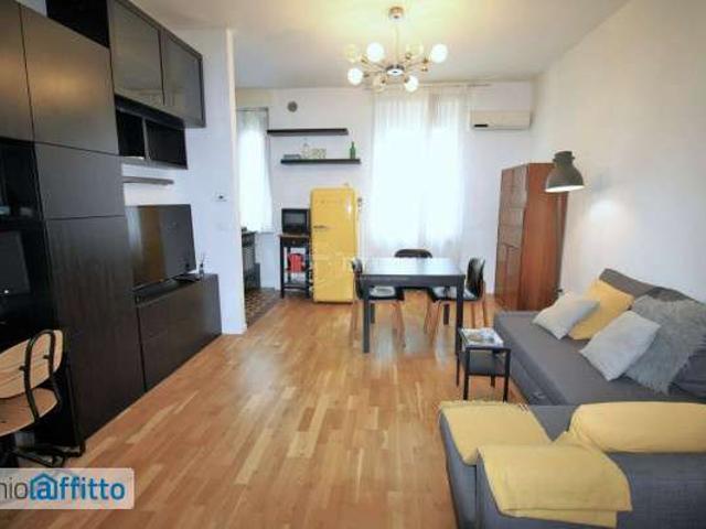 Appartamento in affitto a Municipio 4, Milano