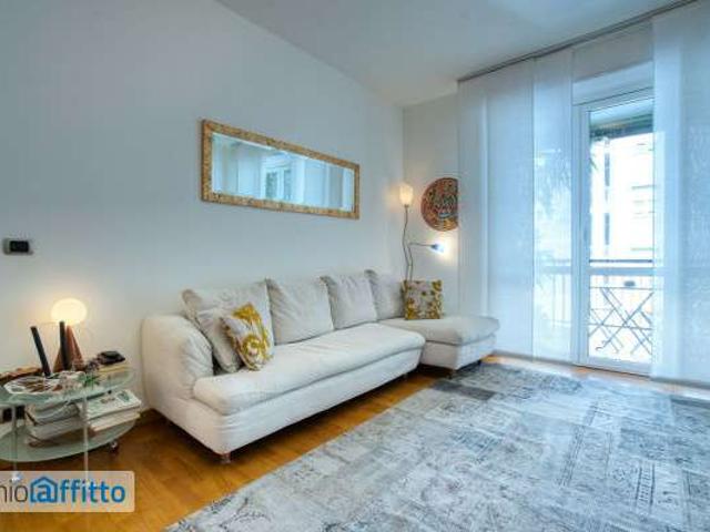 Appartamento in affitto a Municipio 4, Milano