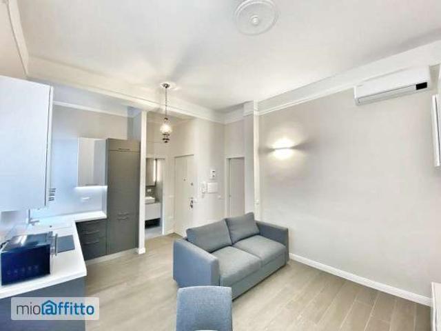 Appartamento in affitto a Municipio 8 di Milano, Milano