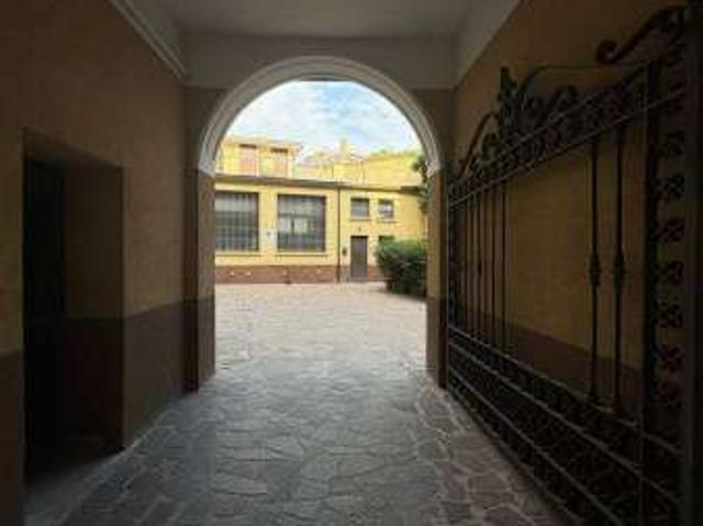 Appartamento in affitto a Municipio 9, Milano