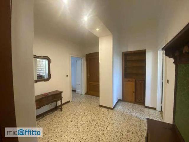 Appartamento in affitto a Municipio 9, Milano