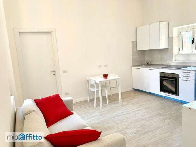 Appartamento in affitto a Municipio 9, Milano