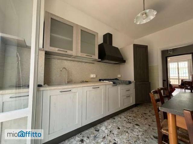 Appartamento in affitto a Municipio 9, Milano