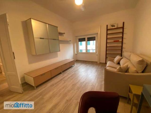 Appartamento in affitto a Municipio 9, Milano