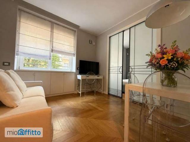 Appartamento in affitto a Municipio 1, Milano