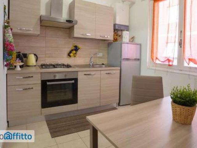 Appartamento in affitto a Medio Levante, Serra Riccò