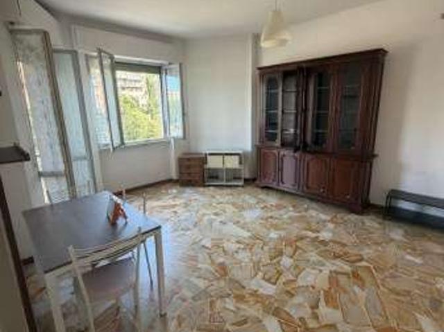 Appartamento in affitto a Municipio 2, Milano