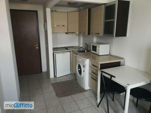 Appartamento in affitto a Municipio 2, Milano