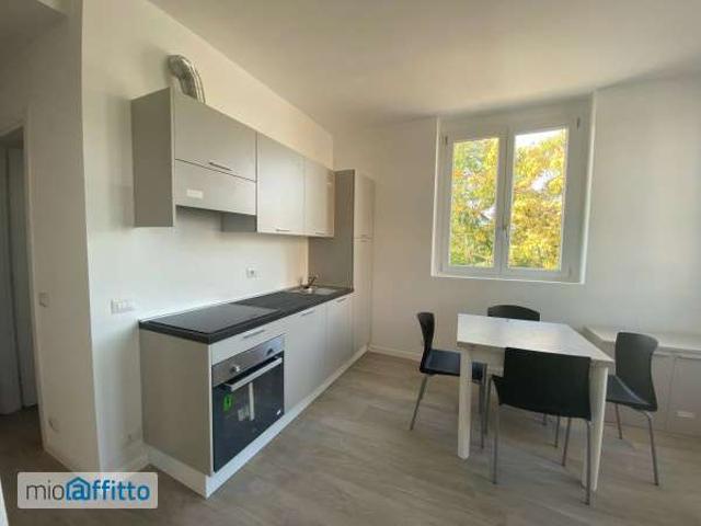 Appartamento in affitto a Municipio 2, Milano