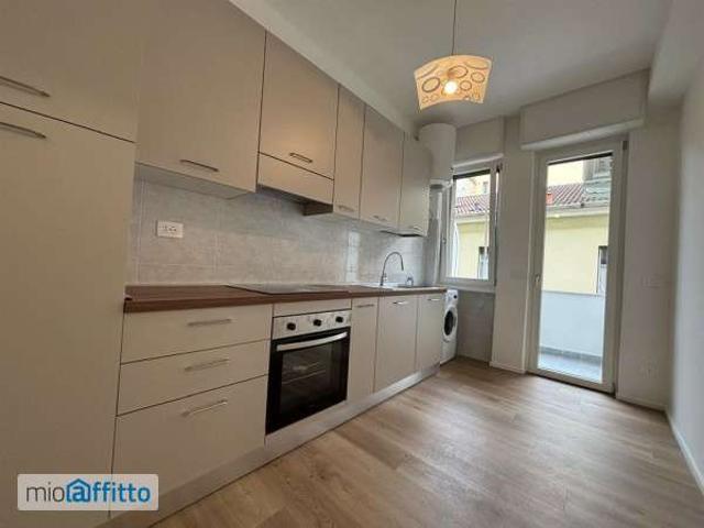 Appartamento in affitto a Municipio 2, Milano
