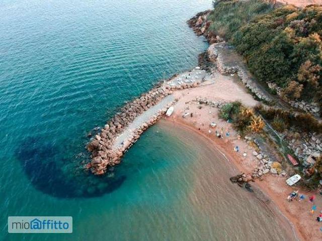 Appartamento in affitto a Capo Bianco, Calabria