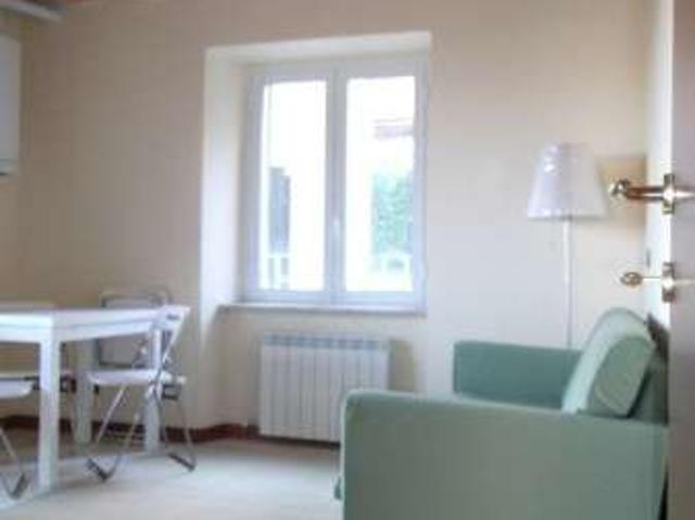 Appartamento in affitto a Centro Est, Serra Riccò