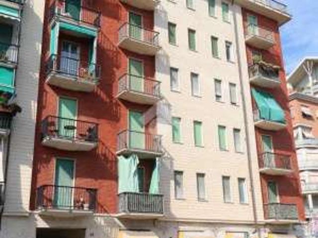 Appartamento in affitto a Circoscrizione 8, Piemonte