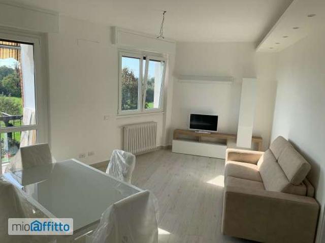Appartamento in affitto a Lucernate, Rho