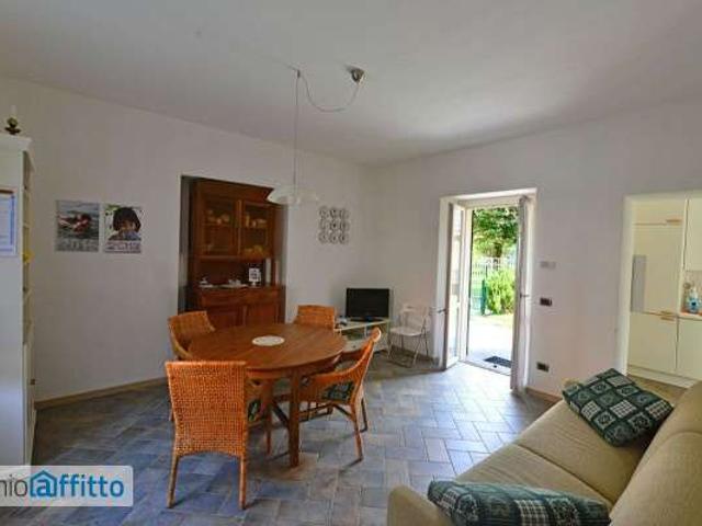 Appartamento in affitto a Valbrona, Lombardia