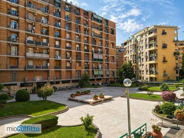 Appartamento in affitto a Municipio Roma VIII, Roma Capitale