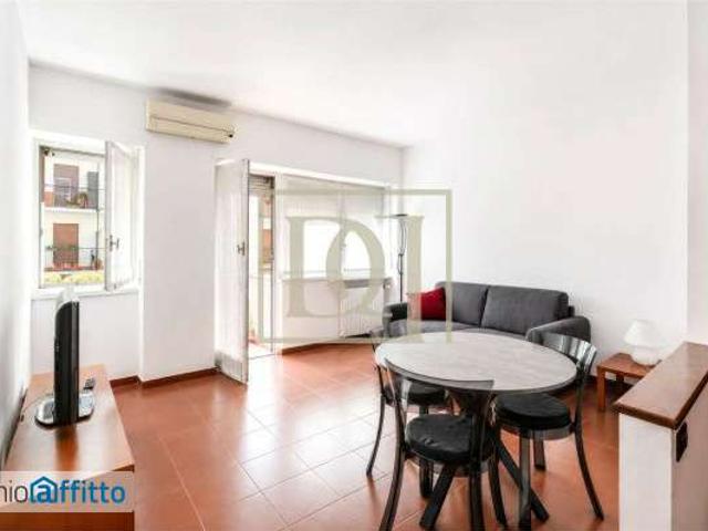 Appartamento in affitto a Municipio 7, Milano